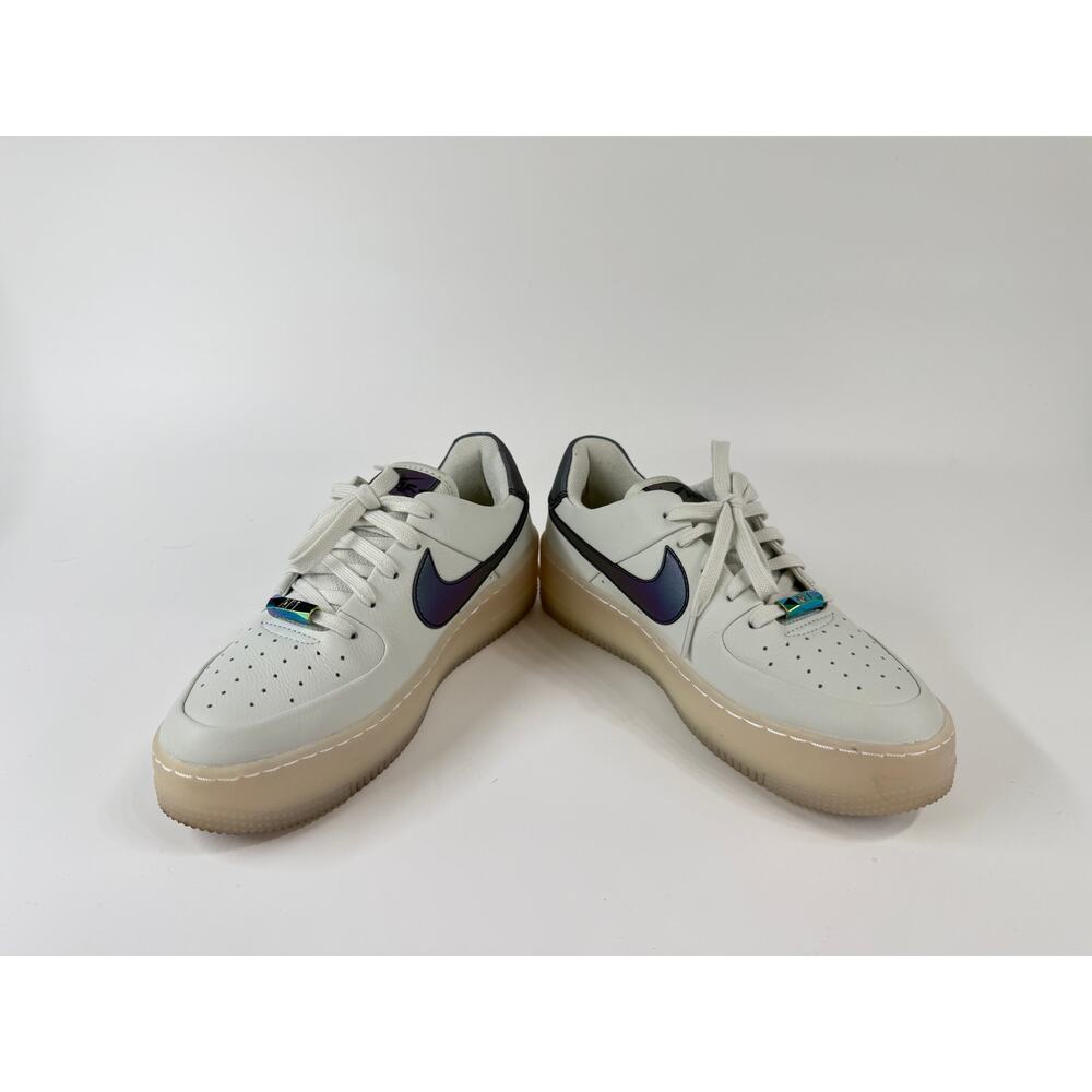 Nike Air Force 1 Sage Low LX AR5409-003 Women’s 8 Spruce Aura White Iridescent - Picture 2 of 10